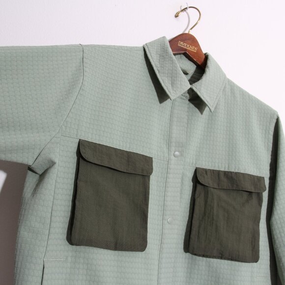 Lululemon Grid Fleece Hiking Overshirt Laurel Green / Medium Olive Button Up 8 - Picture 3 of 13